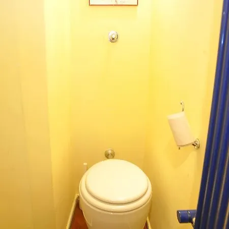 Merville House Apartment *