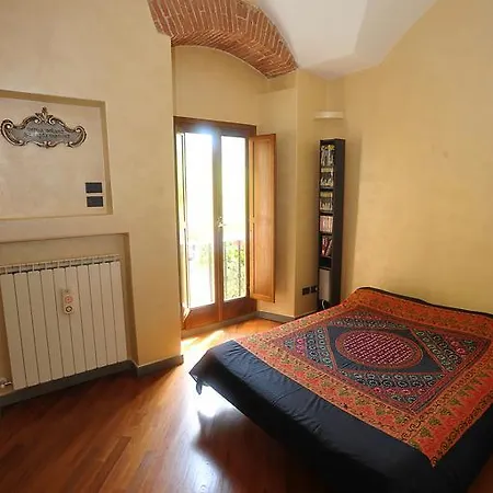 Merville House Apartment