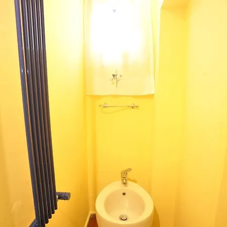 Merville House Apartment